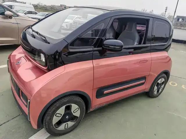 Baojun E300 2020 Plus Interstellar Intelligent Driving Edition