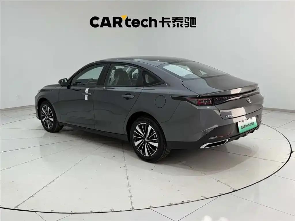 Changan Eado PHEV 2025 Smart Blue Whale 145KM High-Performance Edition — миниатюра 7