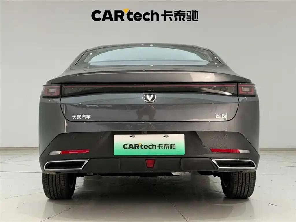 Changan Eado PHEV 2025 Smart Blue Whale 145KM High-Performance Edition — миниатюра 9