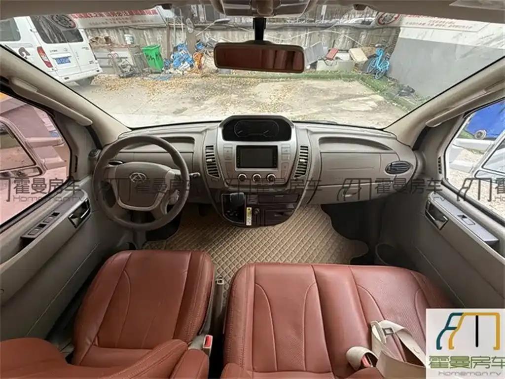 SAIC MAXUS V80C Motorhome 2017 Model 2.5T Diesel Version — миниатюра 5