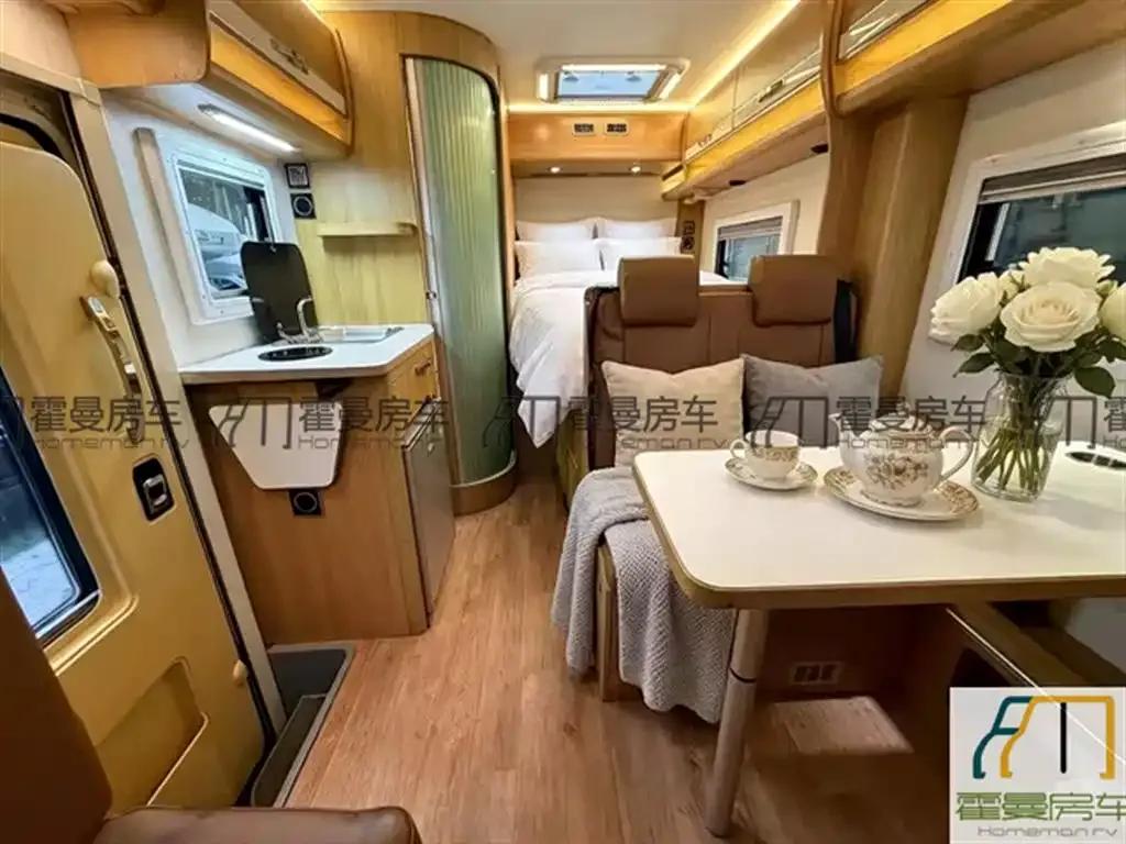 SAIC MAXUS V80C Motorhome 2017 Model 2.5T Diesel Version — миниатюра 7