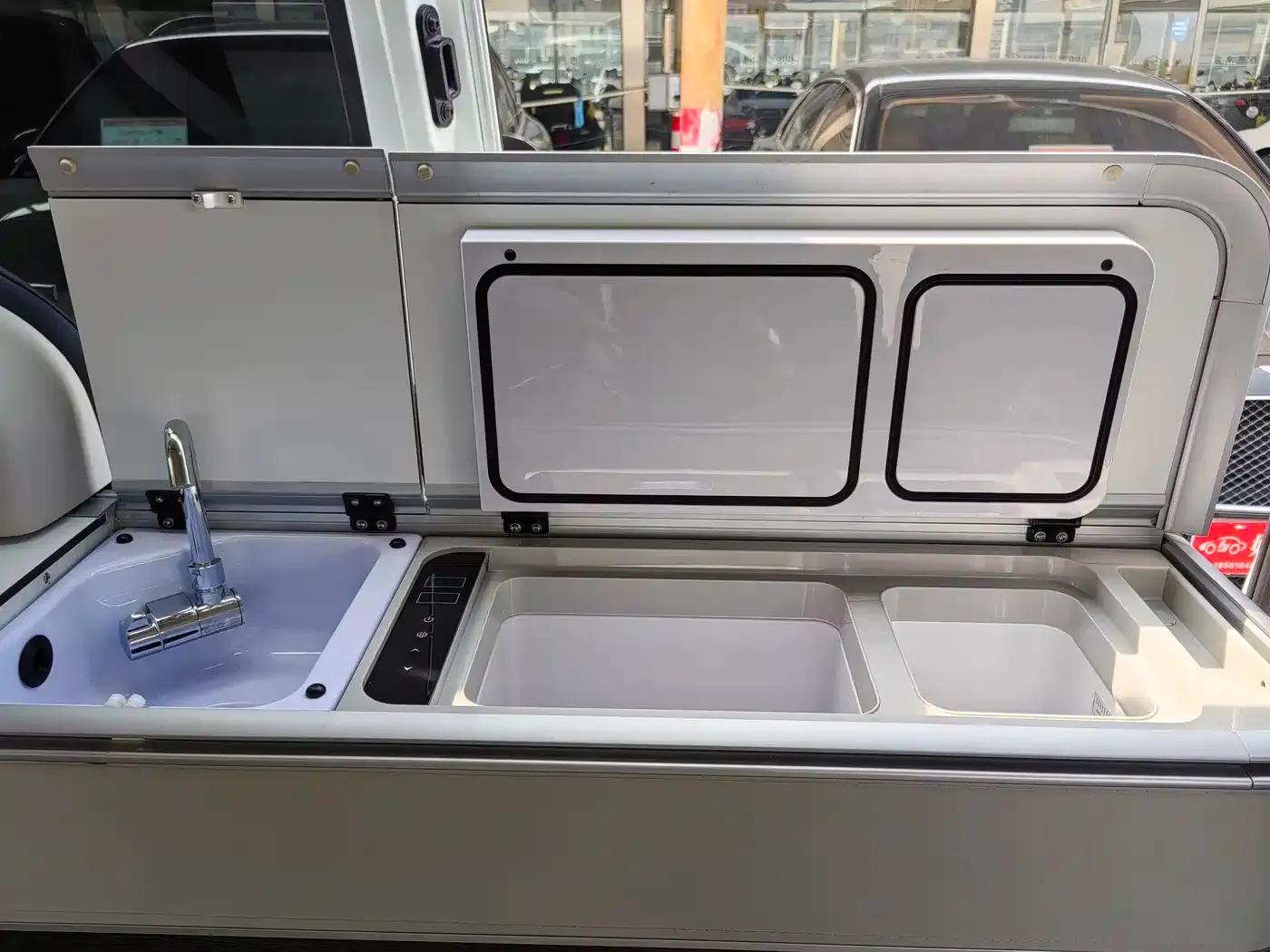 SAIC MAXUS G20 RV 2021 2.0T Traveler Type B Motorhome Time Edition — миниатюра 13