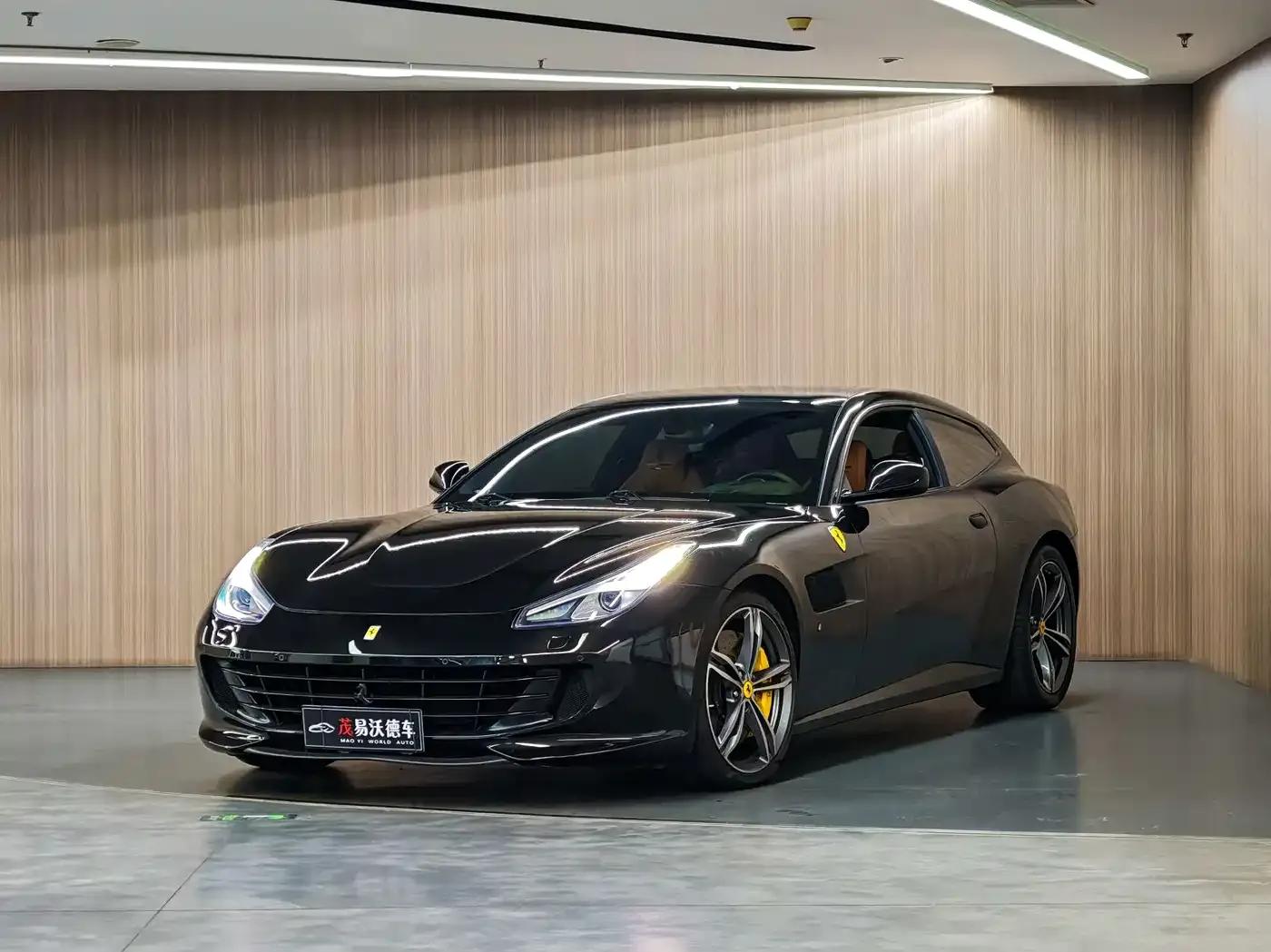 2016 GTC4Lusso 6.3L V12 — миниатюра 1