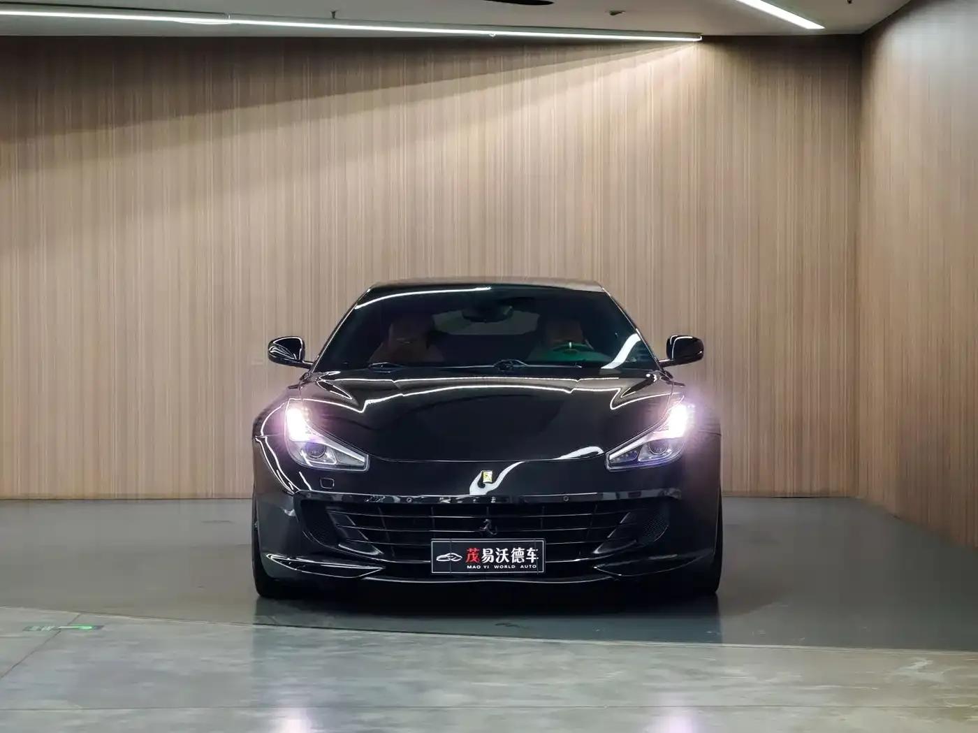 2016 GTC4Lusso 6.3L V12 — миниатюра 2