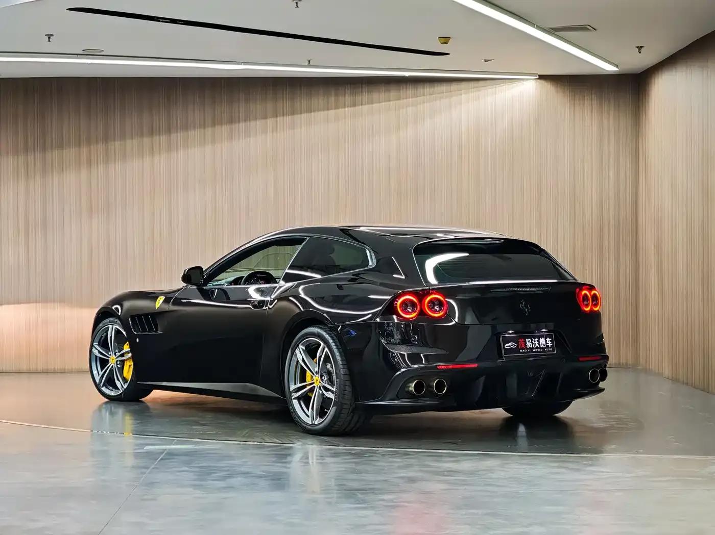 2016 GTC4Lusso 6.3L V12 — миниатюра 5