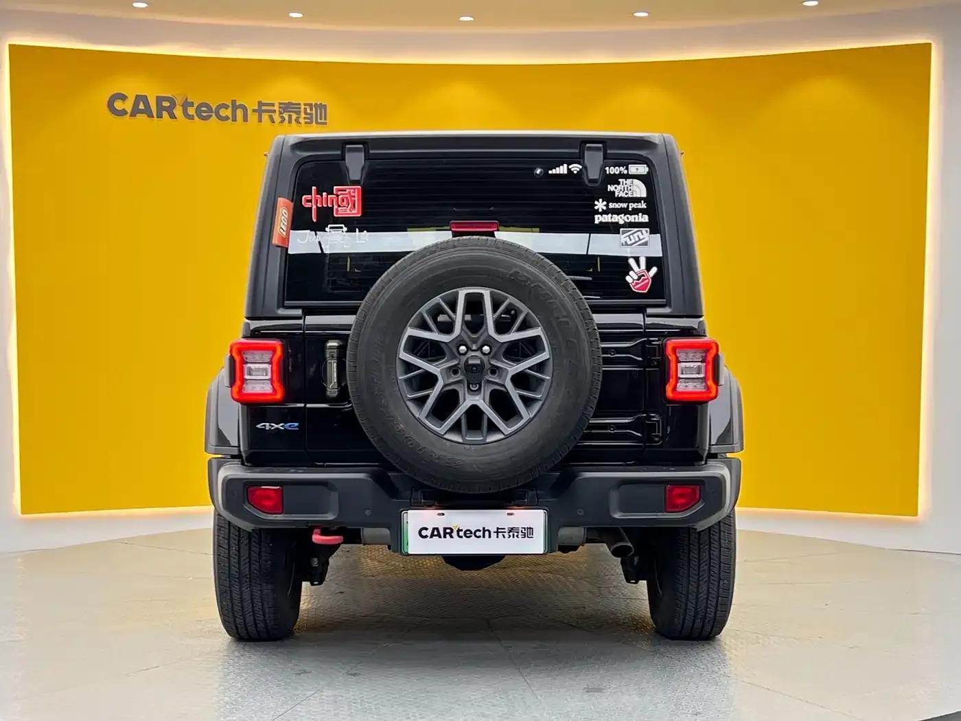 Jeep Wrangler New Energy 2021 Model 4-Door 2.0T 4xe Sahara — миниатюра 26