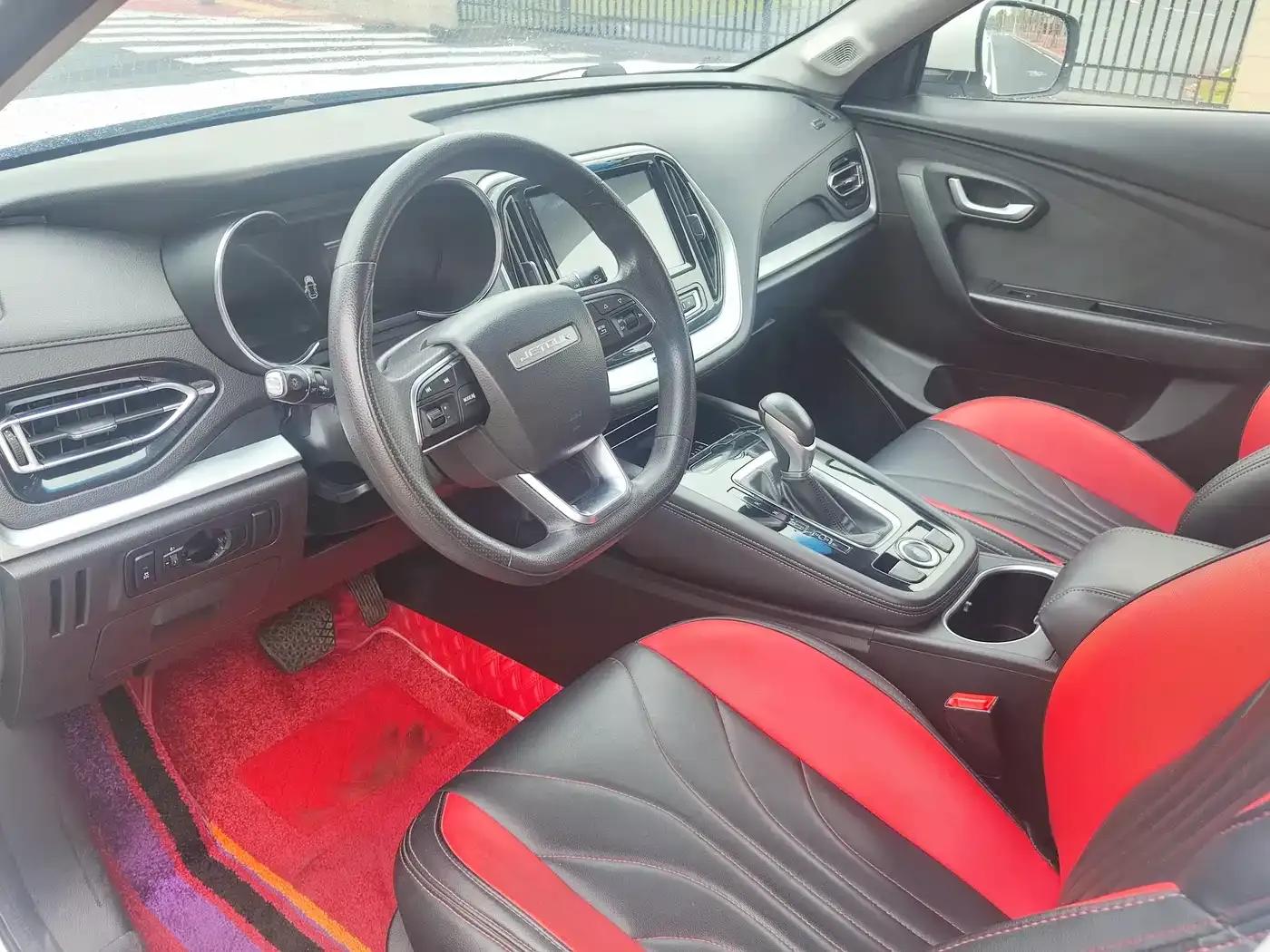Jetour X70M 2020 Facelift 1.5T DCT Companion 7-Seater — миниатюра 4