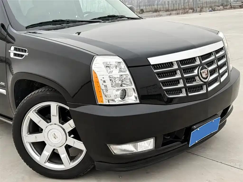 2012 Cadillac Escalade 6.2L Presidential Edition — миниатюра 11
