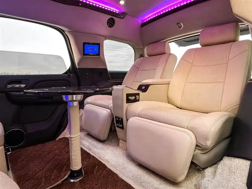 2012 Cadillac Escalade 6.2L Presidential Edition — миниатюра 26
