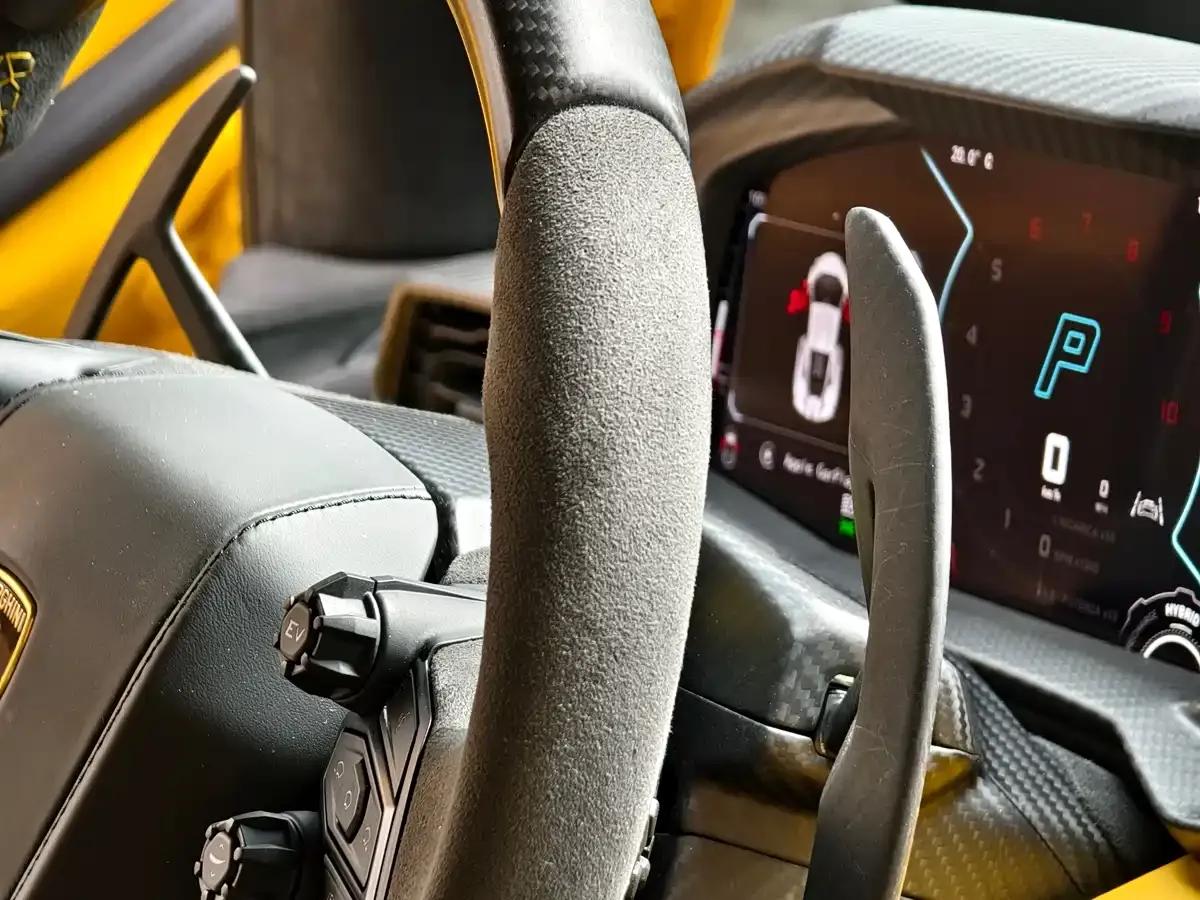 Revuelto 2023 6.5L PHEV Standard Edition — миниатюра 14