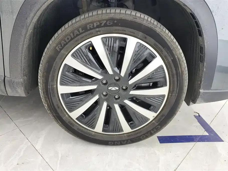 Fengyun T8 2025 1.5T 130km Premium Edition 5-seater — миниатюра 6