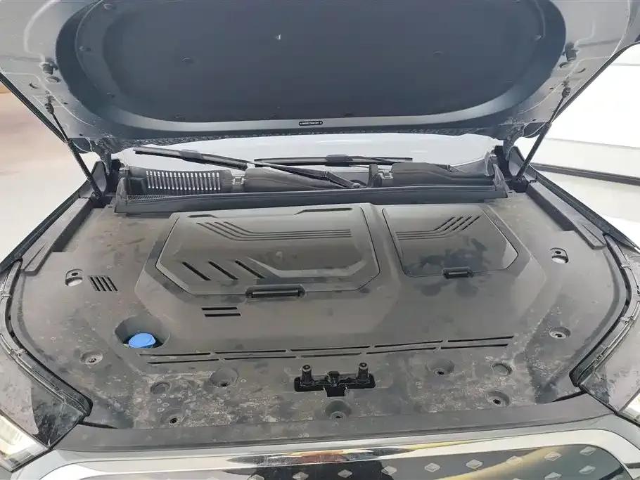 Fengyun T8 2025 1.5T 130km Premium Edition 5-seater — миниатюра 9