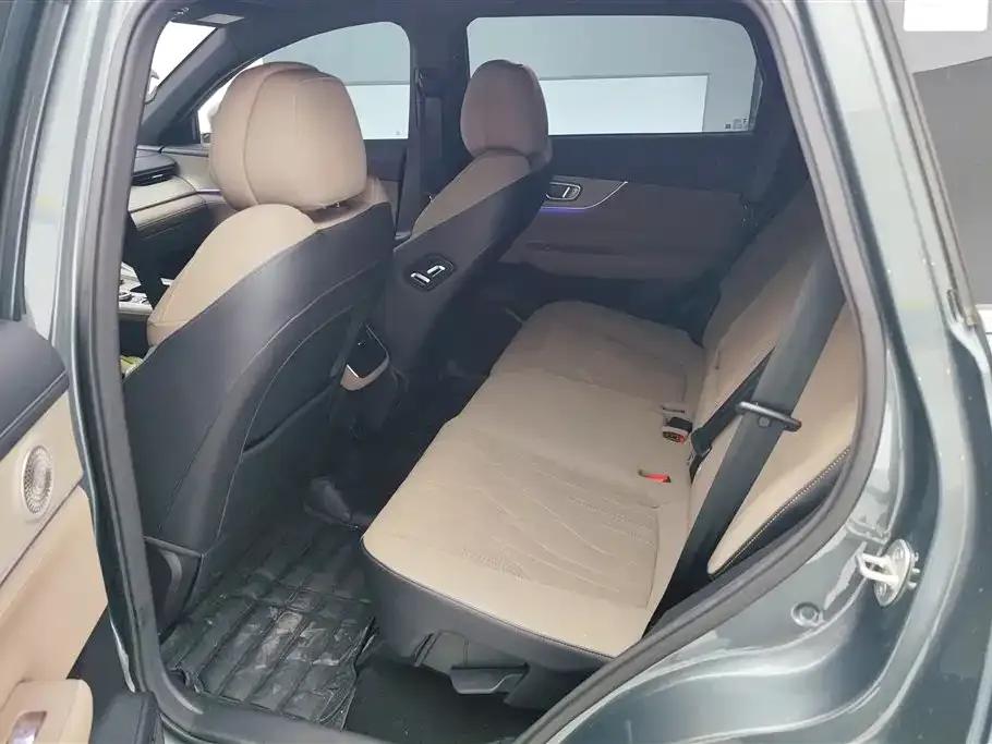 Fengyun T8 2025 1.5T 130km Premium Edition 5-seater — миниатюра 10