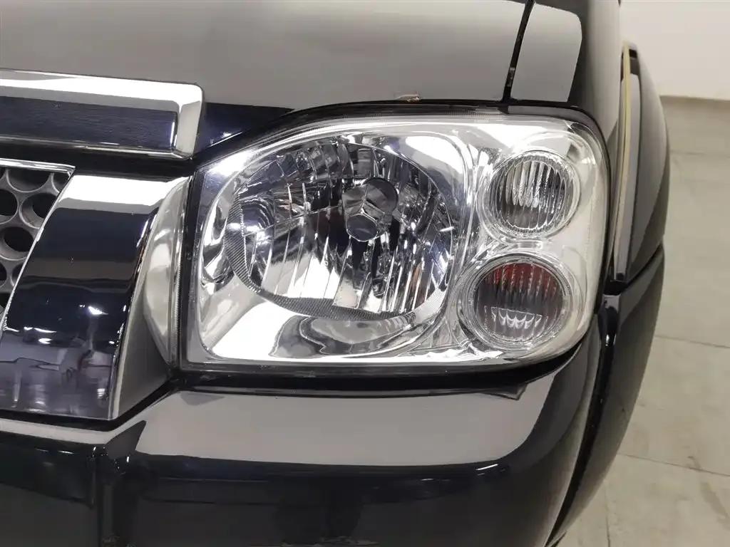 Nissan Paladin 2008 2.4L 2WD Standard Edition — миниатюра 7
