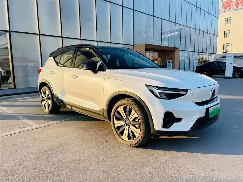 Volvo XC40 PHEV 2023 Long Range Edition — миниатюра 9