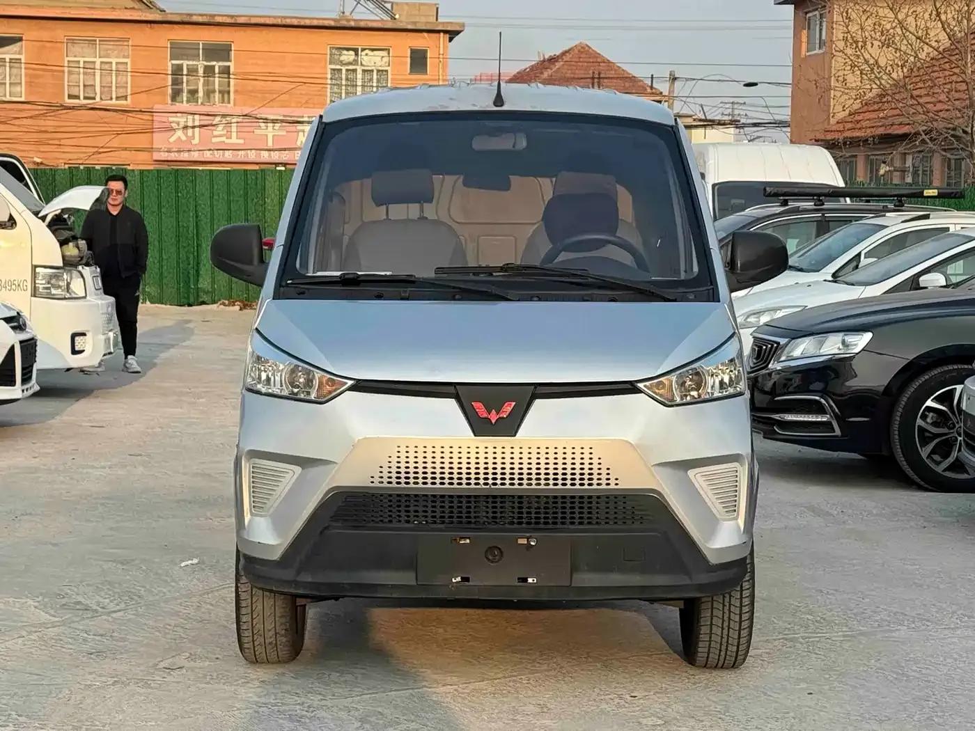 Wuling Rongguang EV 2020 Basic 2-Seater with Closed Windows 300km Range — миниатюра 2