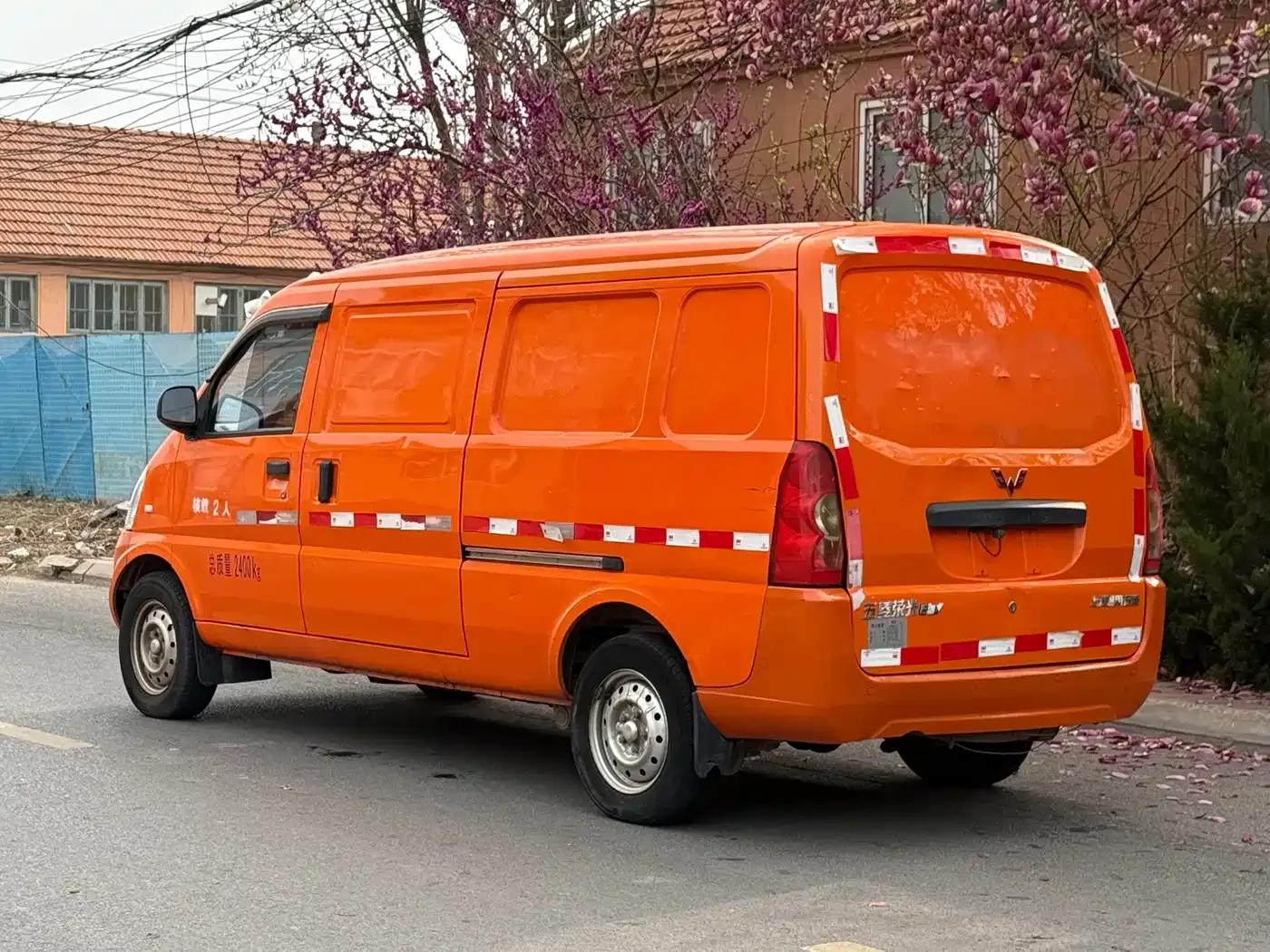 Wuling Rongguang EV 2020 Basic 2-Seater with Closed Windows 300km Range — миниатюра 6