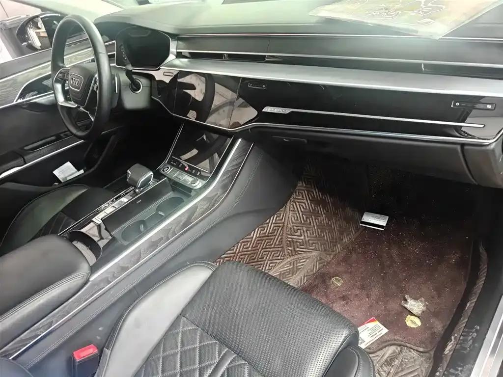 2023 Audi A8 A8L 50 TFSI quattro Premium Edition — миниатюра 12