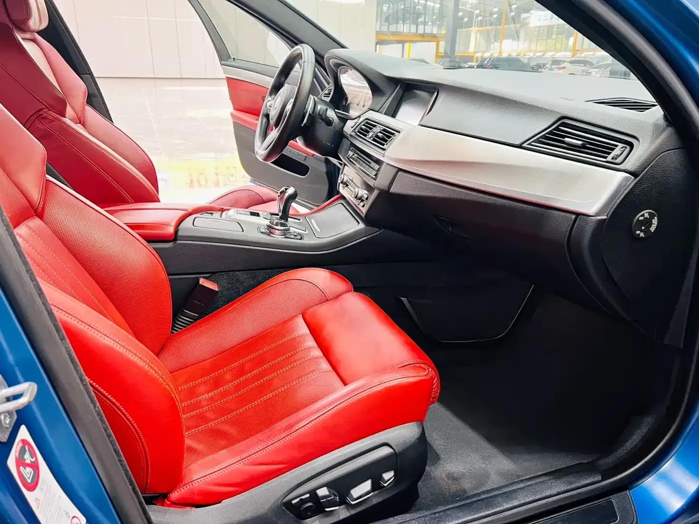 2014 BMW M5 Year of the Horse Limited Edition — миниатюра 11
