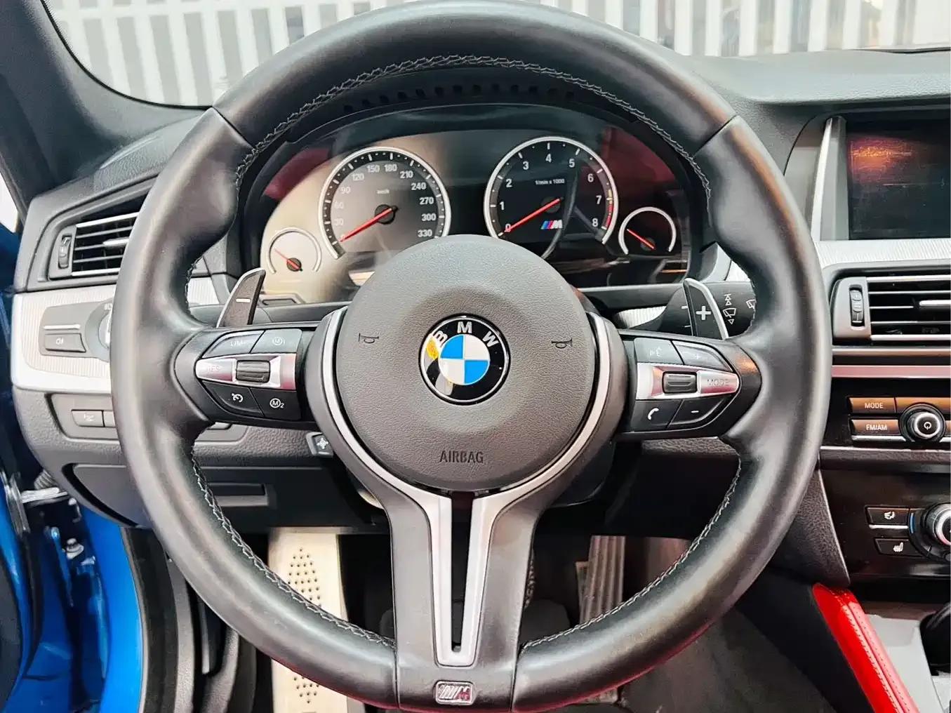2014 BMW M5 Year of the Horse Limited Edition — миниатюра 7