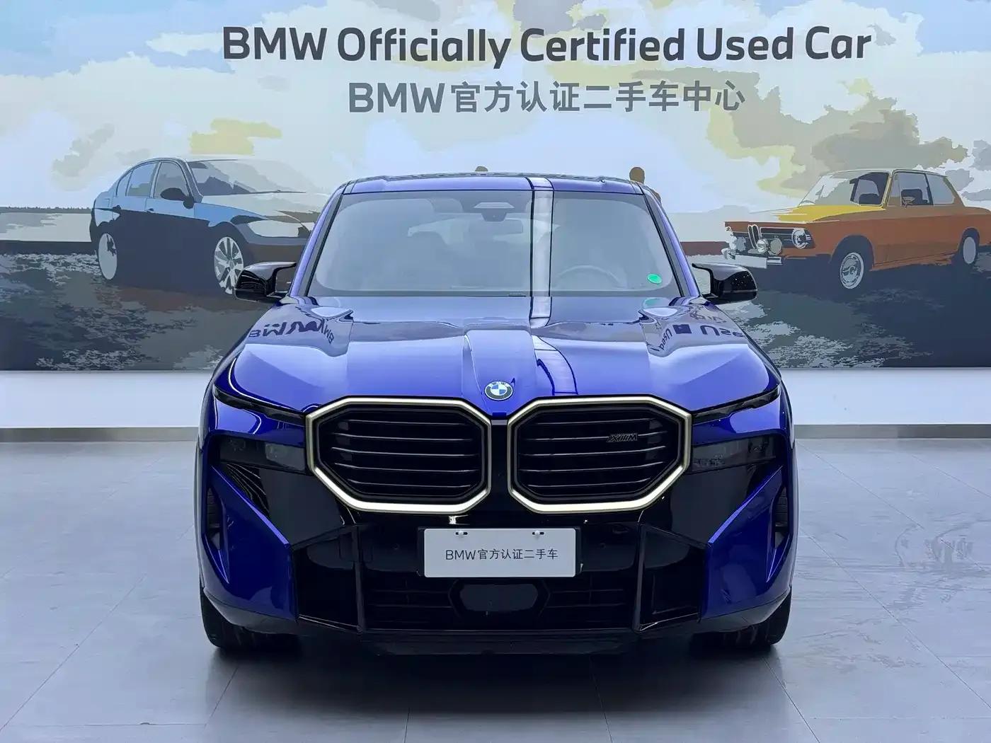 BMW XM 2023 Base Model — миниатюра 2