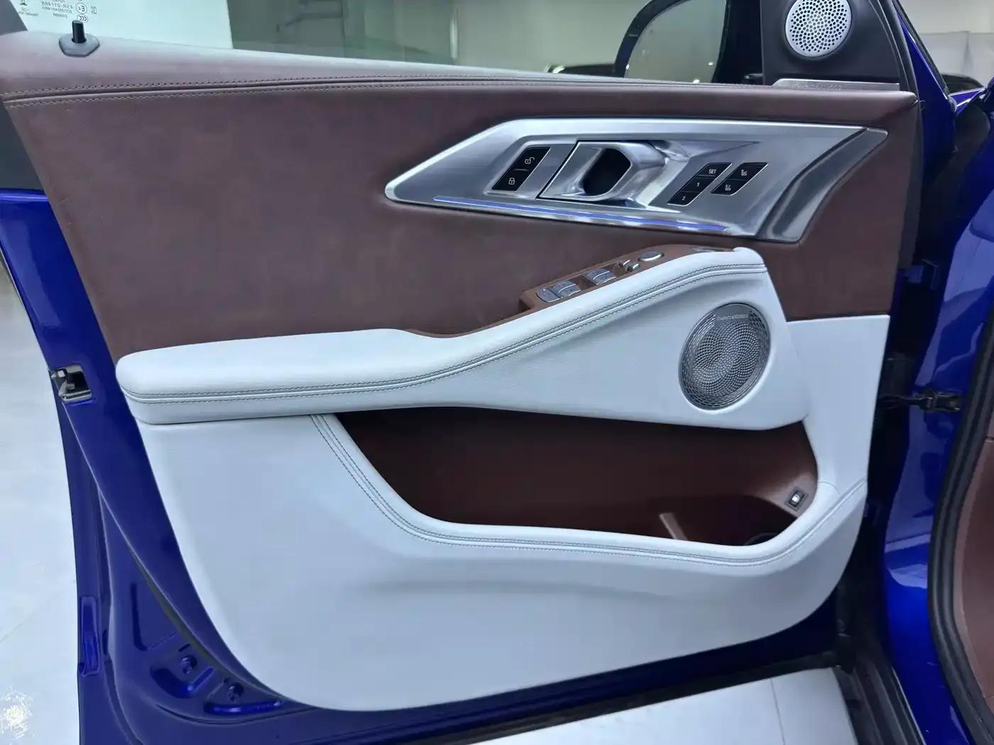 BMW XM 2023 Base Model — миниатюра 20