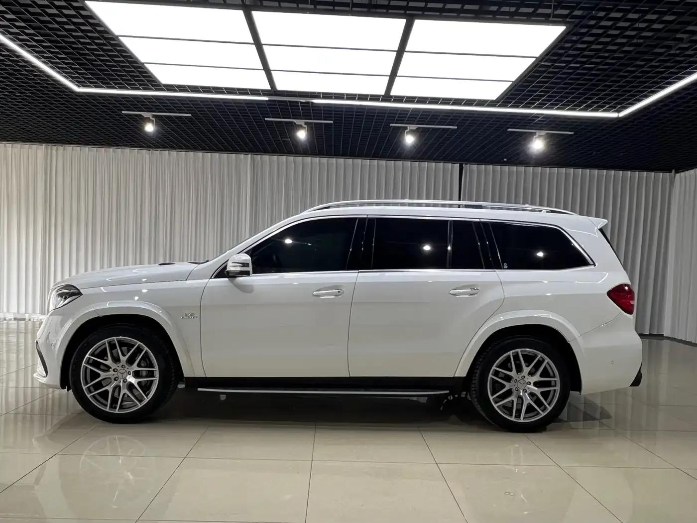 2017 Mercedes-Benz GLS AMG 63 4MATIC — миниатюра 3