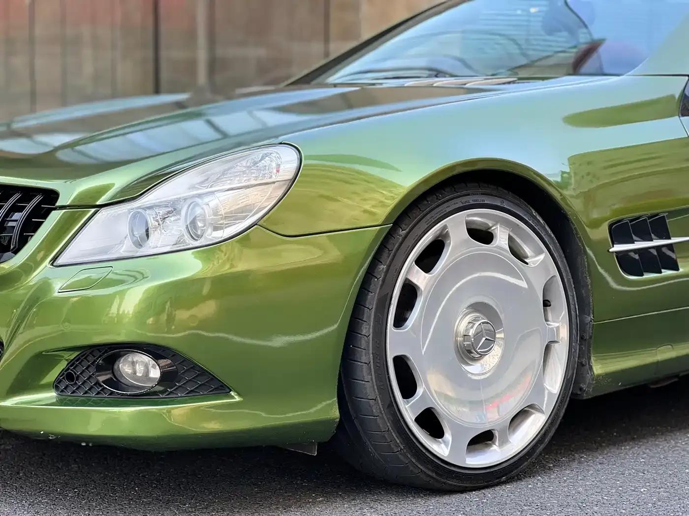 Mercedes-Benz SL-Class 2010 SL 300 — миниатюра 21