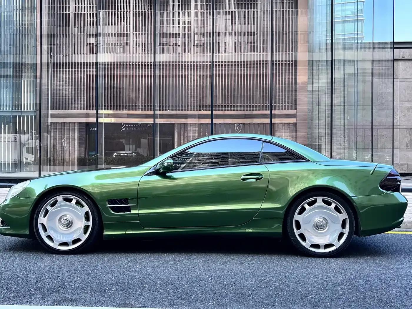 Mercedes-Benz SL-Class 2010 SL 300 — миниатюра 26