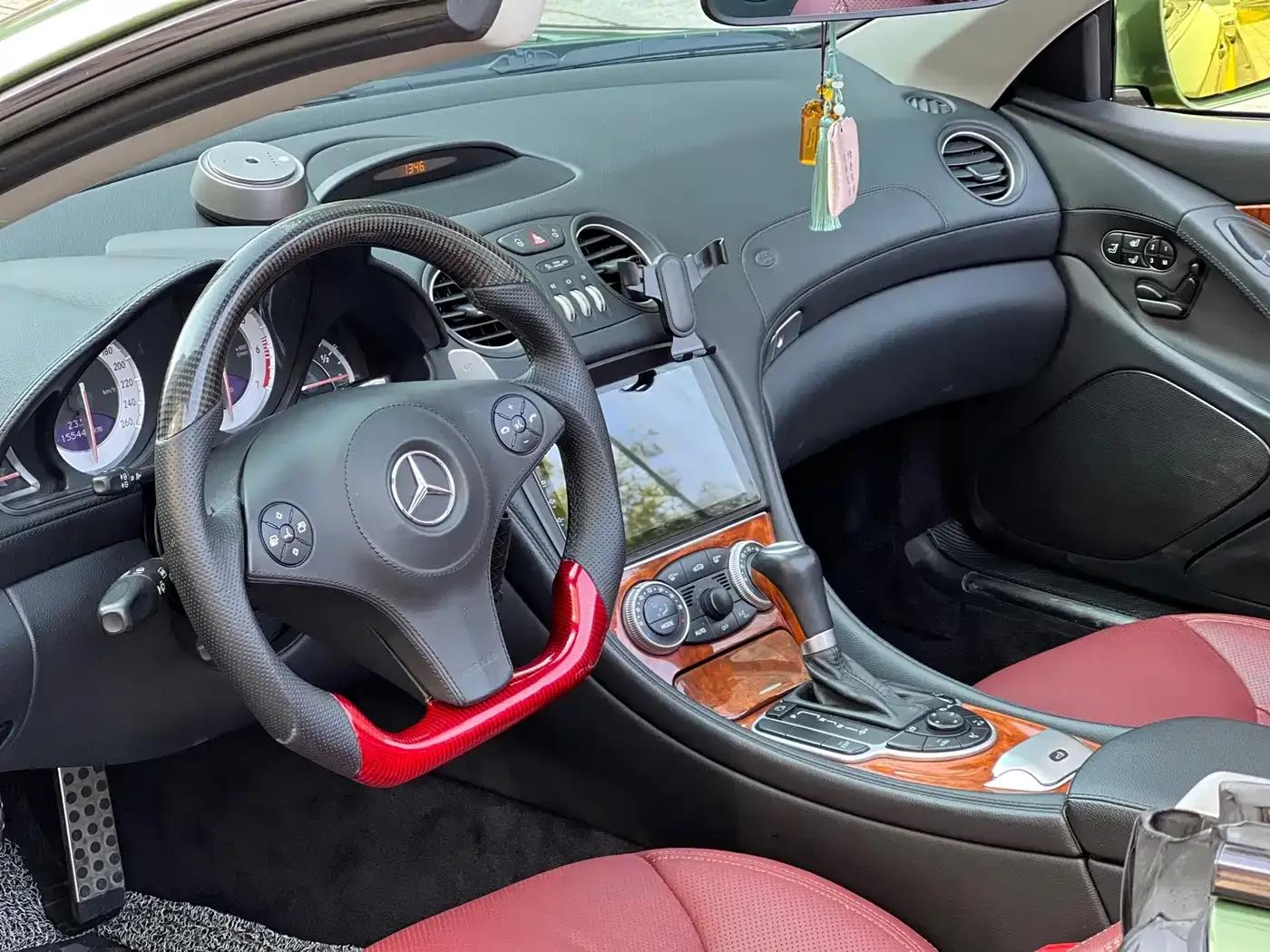 Mercedes-Benz SL-Class 2010 SL 300 — миниатюра 5