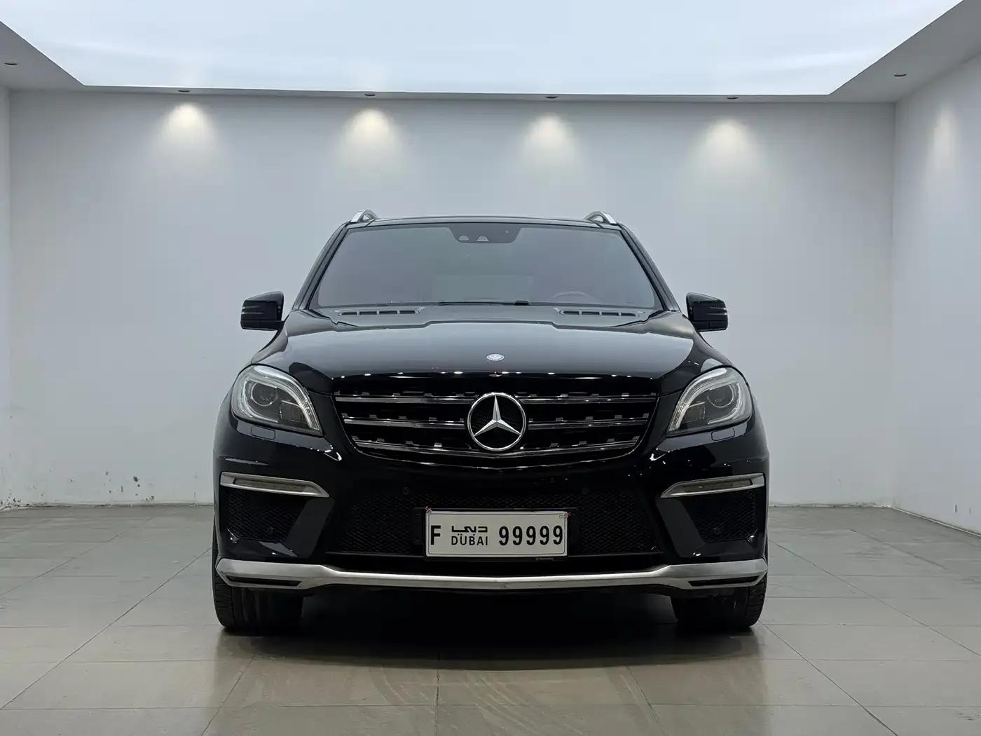 2012 Mercedes-Benz M-Class AMG ML 63 — миниатюра 2