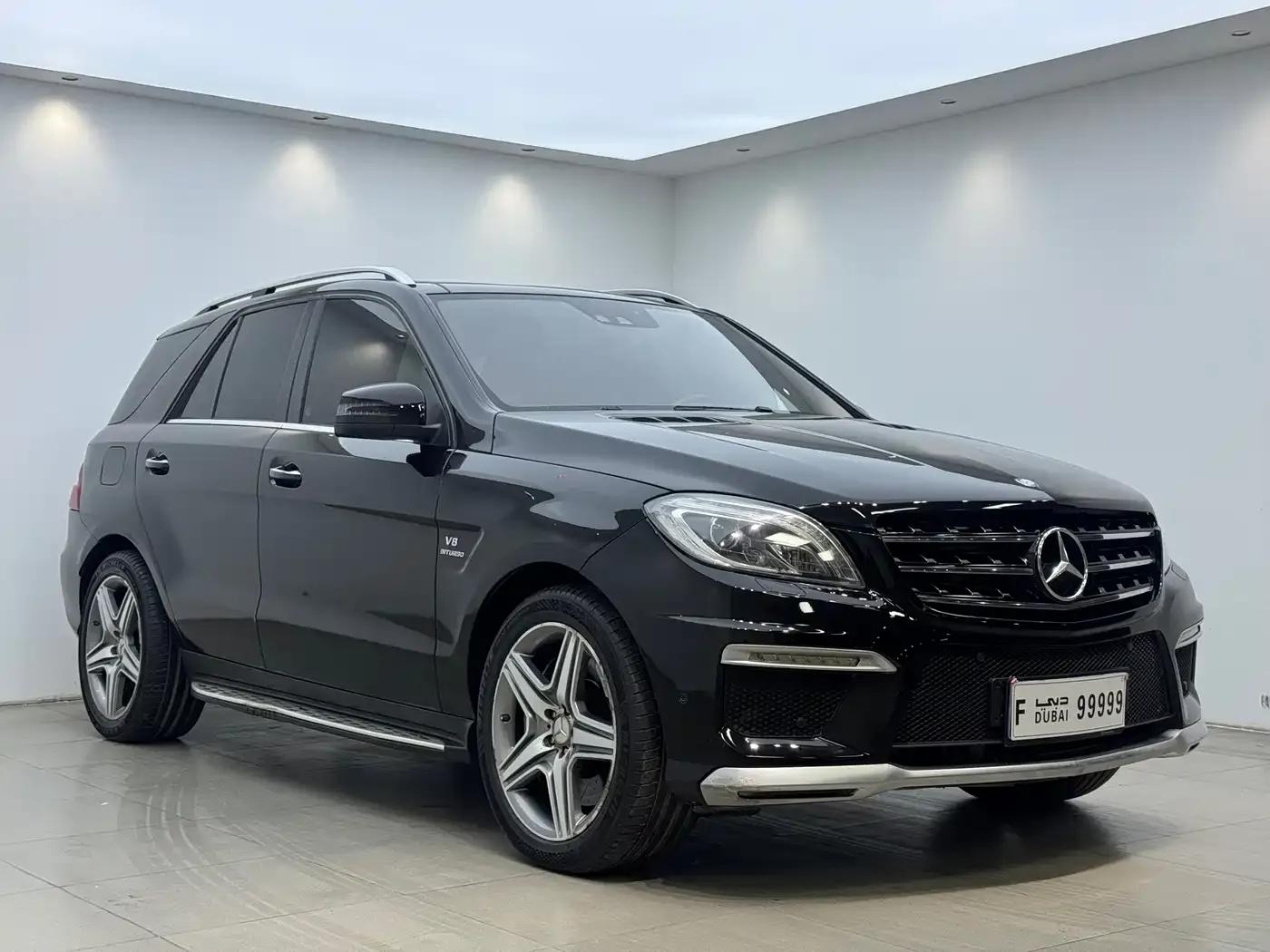 2012 Mercedes-Benz M-Class AMG ML 63 — миниатюра 3