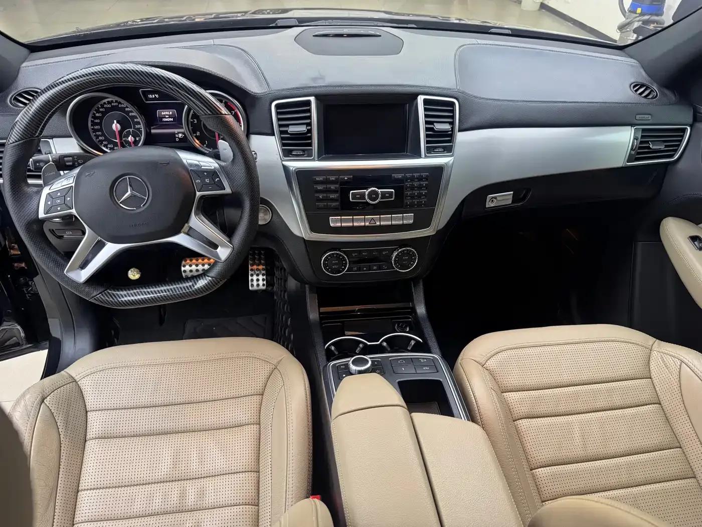 2012 Mercedes-Benz M-Class AMG ML 63 — миниатюра 5