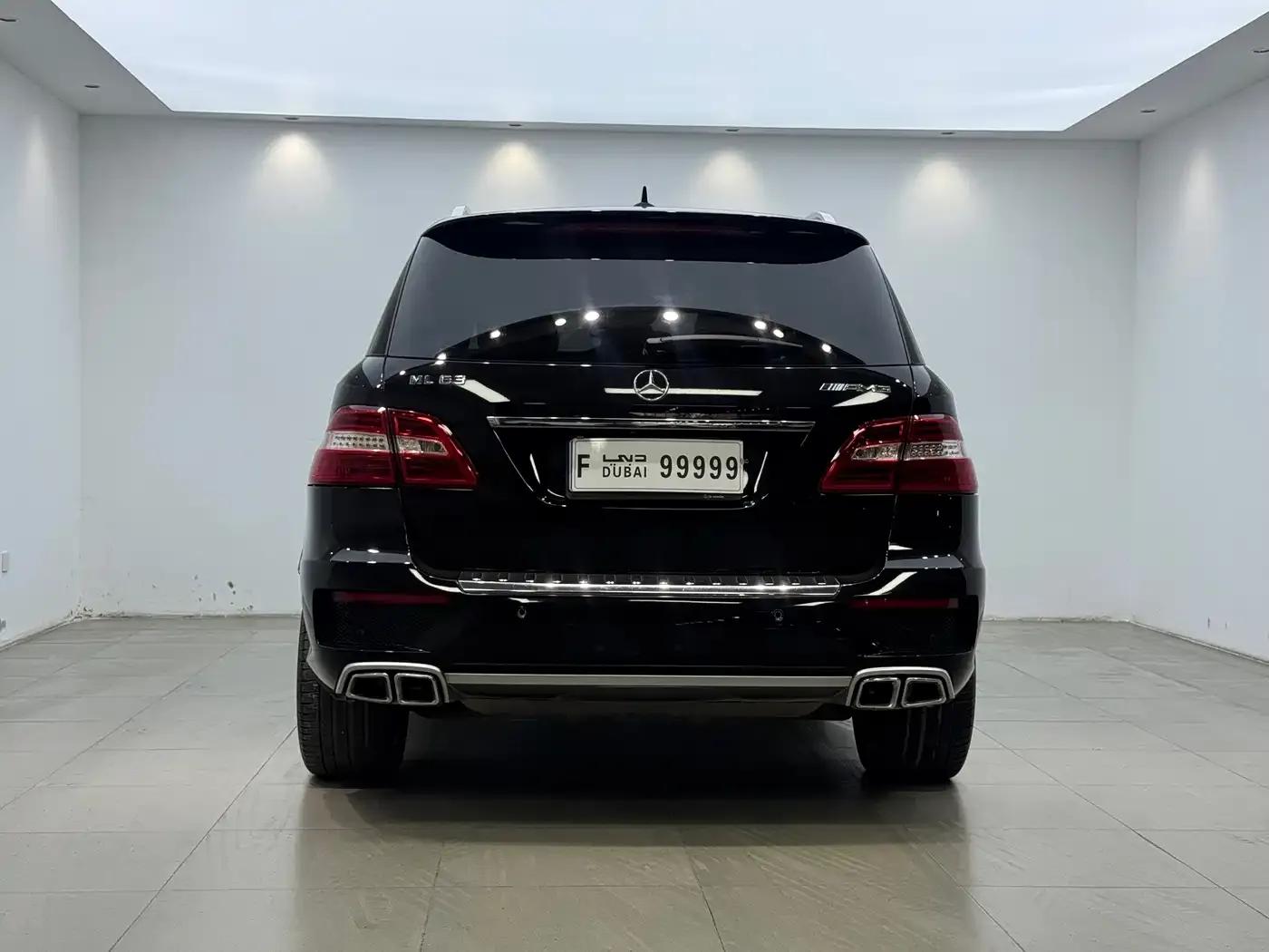 2012 Mercedes-Benz M-Class AMG ML 63 — миниатюра 9
