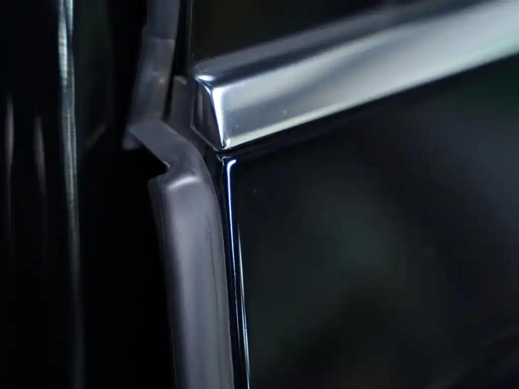 Bentayga Plug-in Hybrid 2021 3.0T PHEV — миниатюра 19