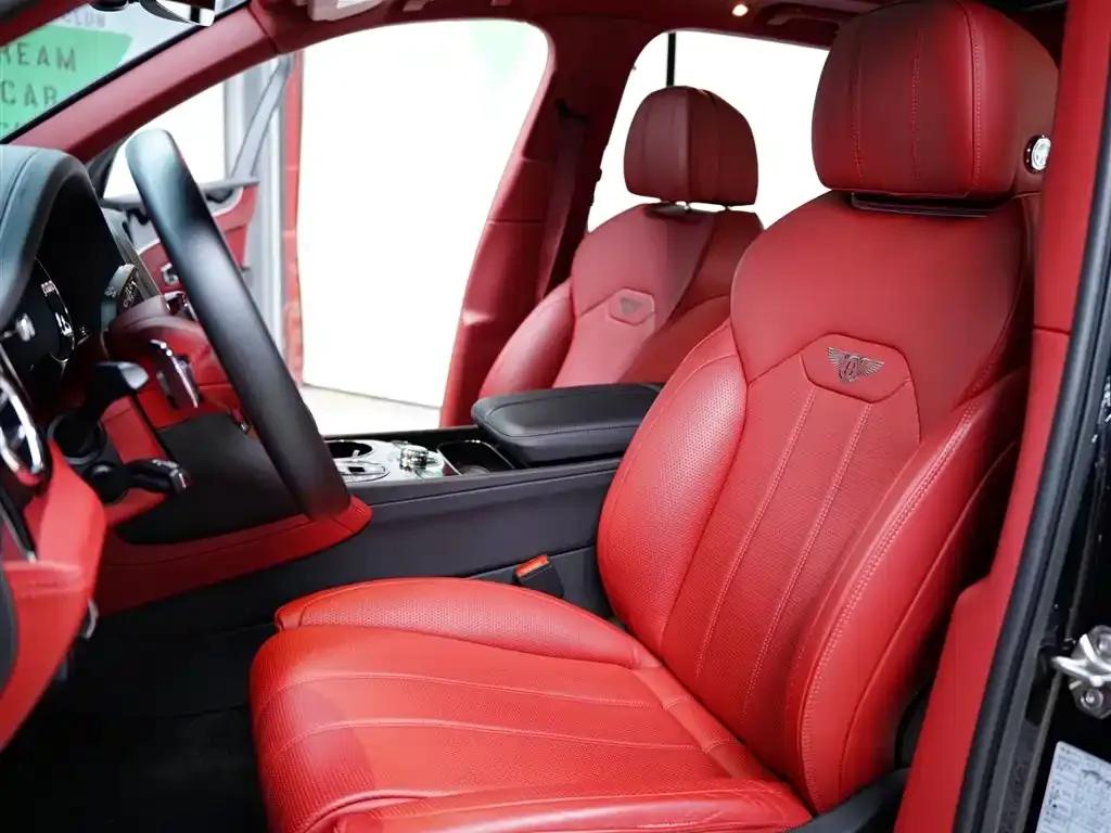 Bentayga Plug-in Hybrid 2021 3.0T PHEV — миниатюра 26