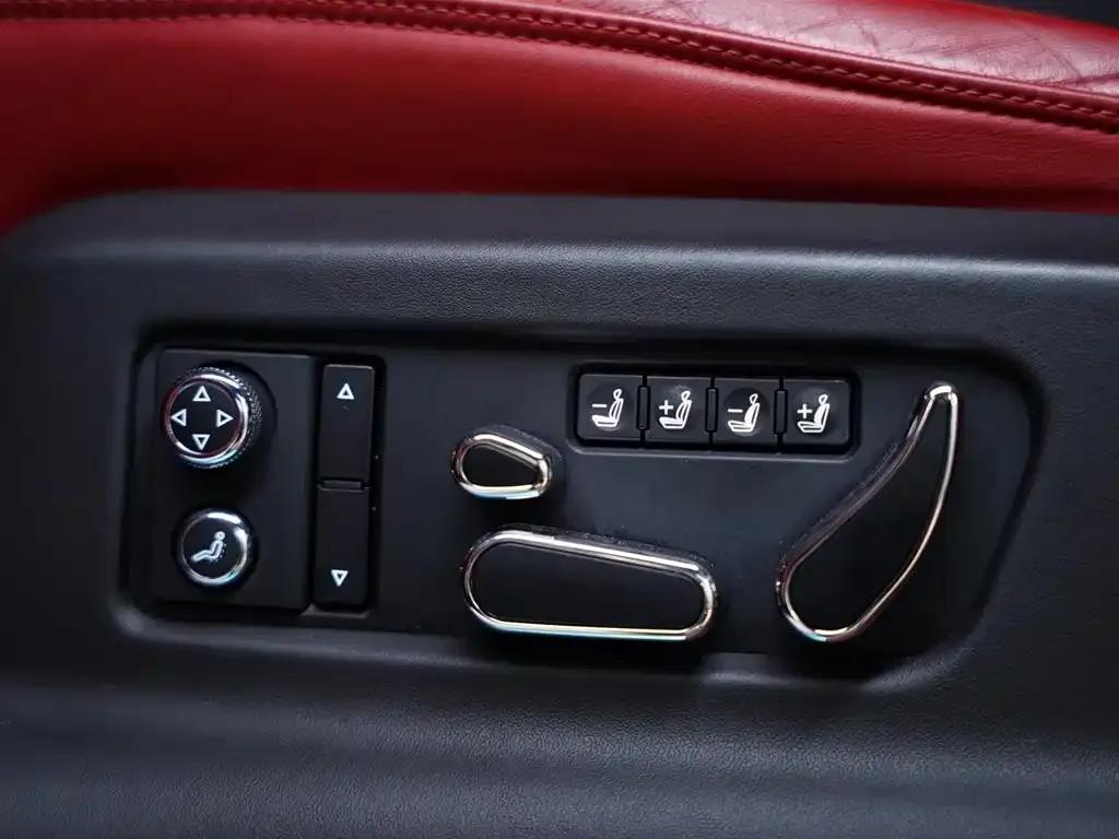 Bentayga Plug-in Hybrid 2021 3.0T PHEV — миниатюра 35