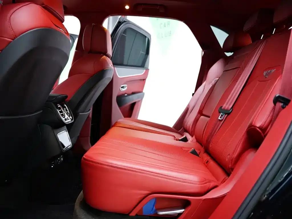 Bentayga Plug-in Hybrid 2021 3.0T PHEV — миниатюра 37
