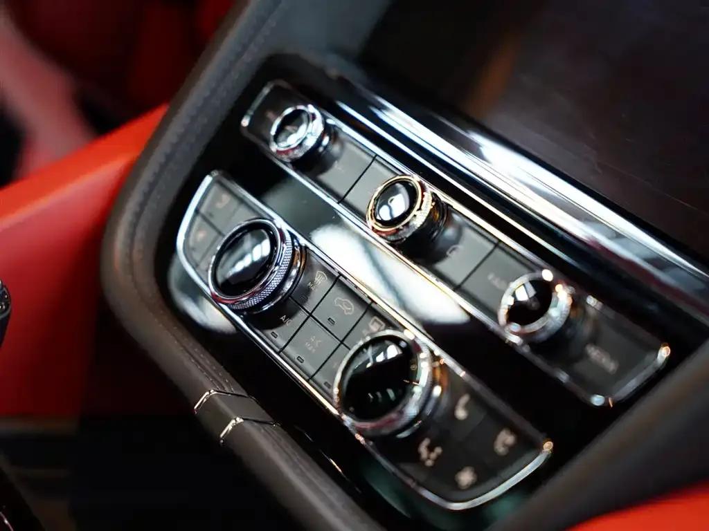 Bentayga Plug-in Hybrid 2021 3.0T PHEV — миниатюра 43
