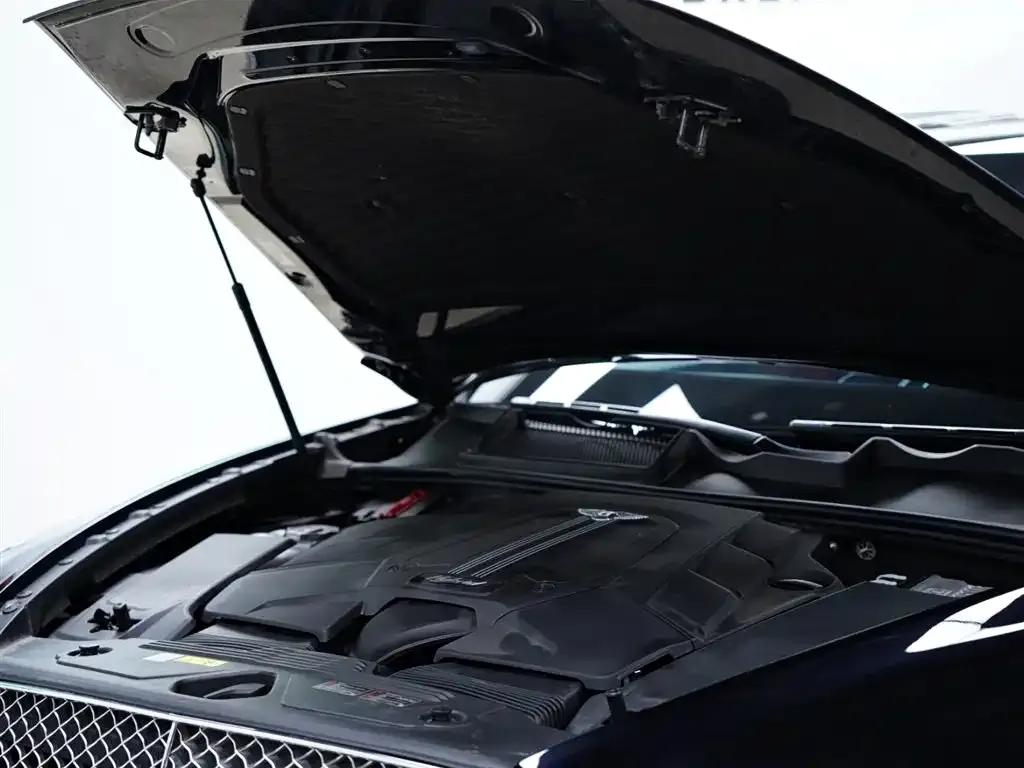 Bentayga Plug-in Hybrid 2021 3.0T PHEV — миниатюра 53