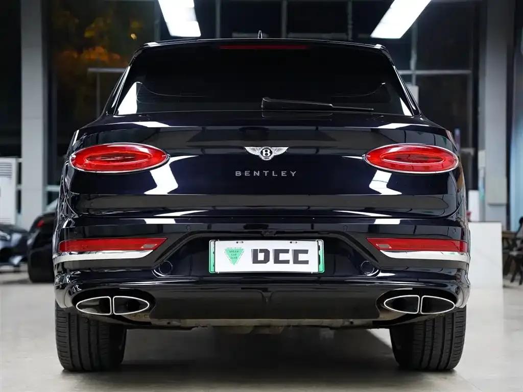 Bentayga Plug-in Hybrid 2021 3.0T PHEV — миниатюра 7