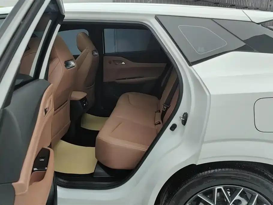 Changan UNI-Z 2025 1.5T Luxury Edition — миниатюра 11