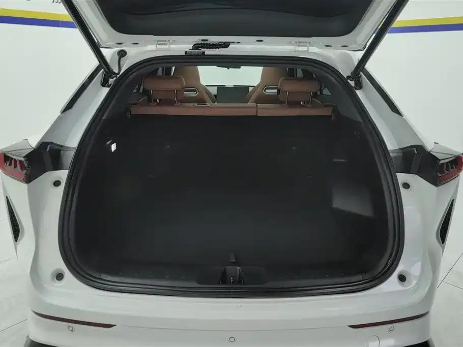 Changan UNI-Z 2025 1.5T Luxury Edition — миниатюра 4