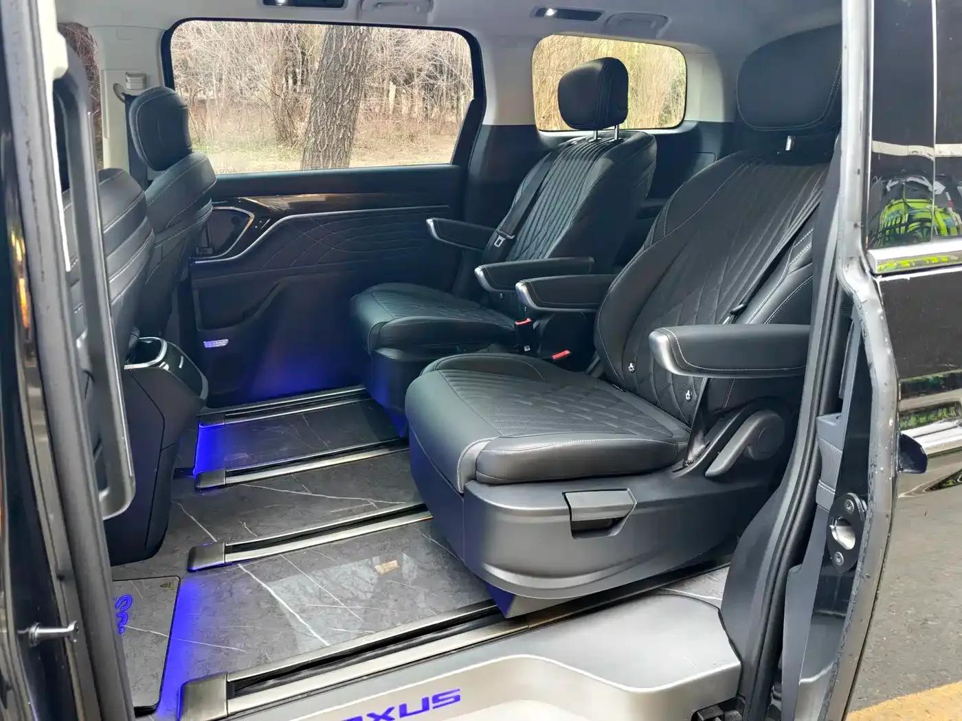 Maxus G90 2024 2.0T Starry Night 7-Seater Edition — миниатюра 12
