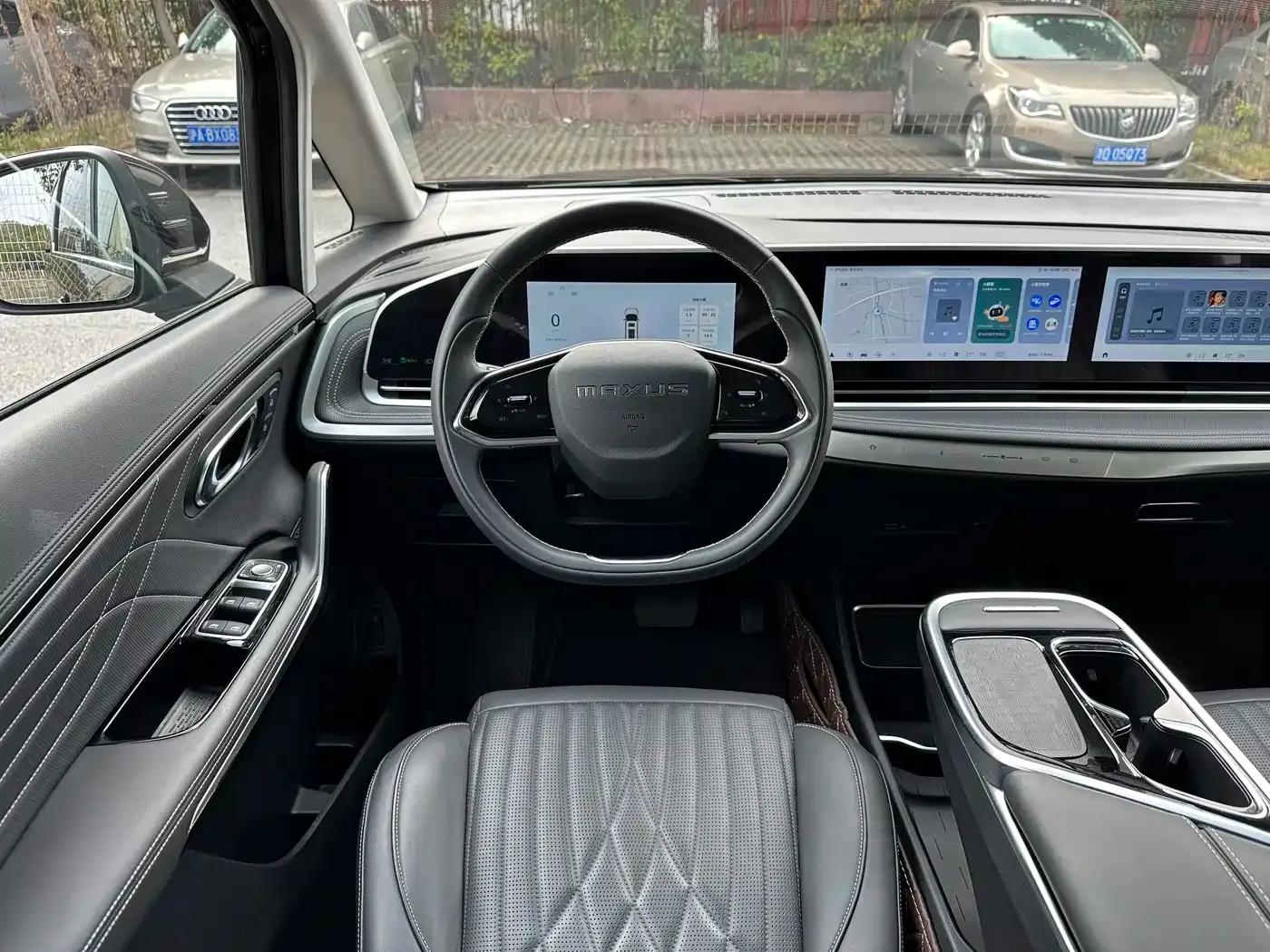 Maxus G90 2022 2.0T Interstellar 7-Seater Edition — миниатюра 14