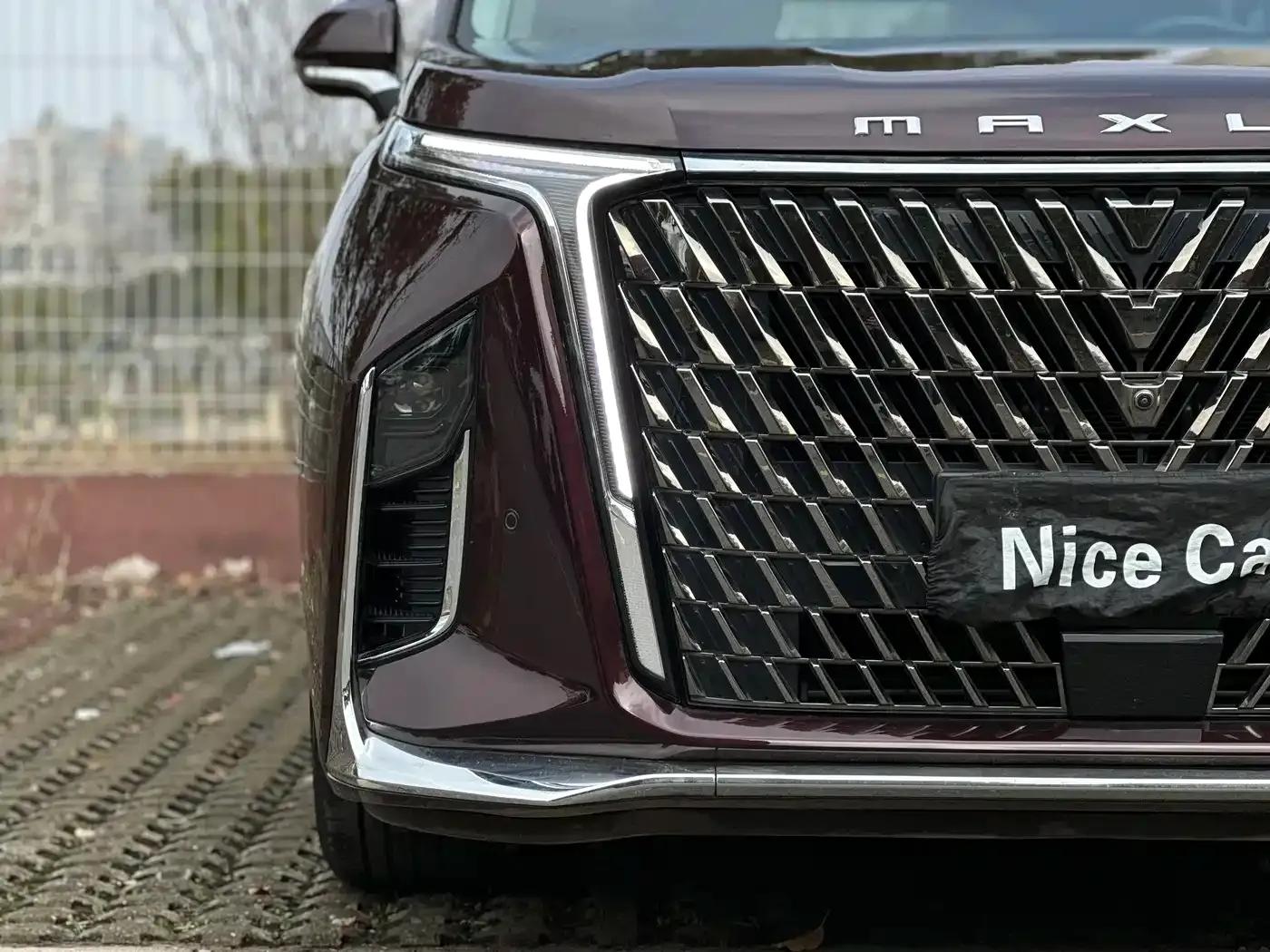 Maxus G90 2022 2.0T Interstellar 7-Seater Edition — миниатюра 32