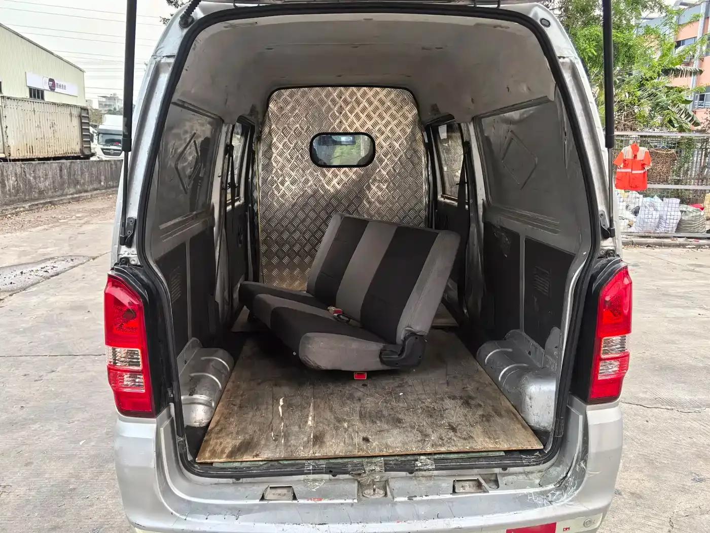 Dongfeng Xiaokang K05S 2019 Model 1.2L Practical Edition National VI DK12 — миниатюра 11