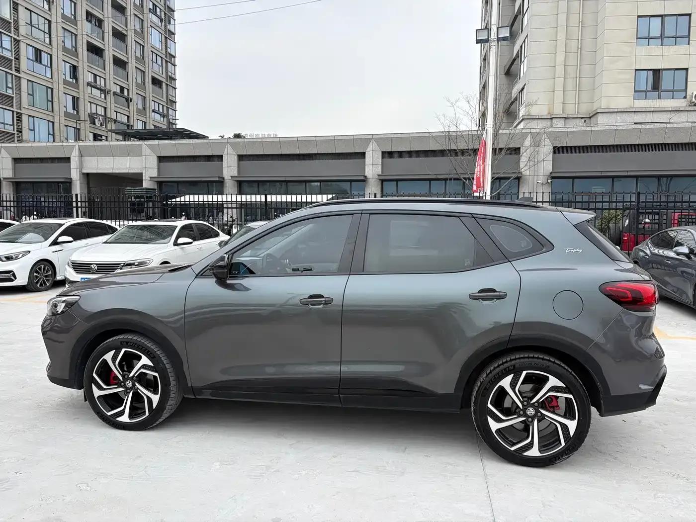 MG Pilot 2021 400TGI Automatic 2WD Trophy Flagship Edition — миниатюра 8