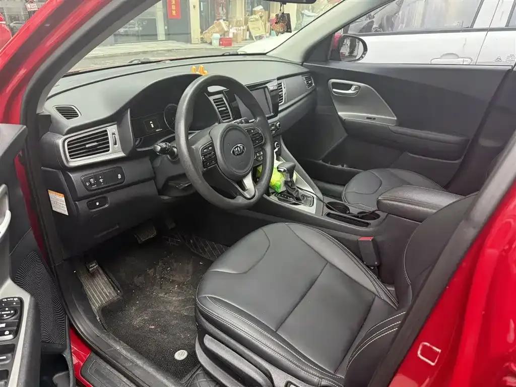 Niro 2017 1.6L Luxury Edition — миниатюра 6