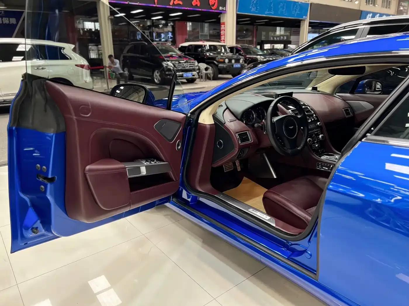 2013 Rapide 6.0L S — миниатюра 11